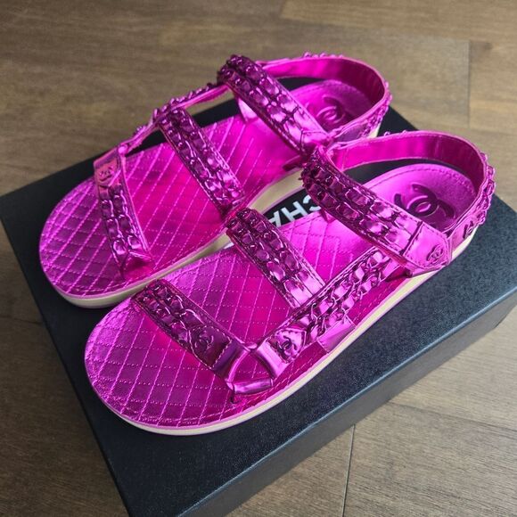 Chanel Pink sandals shoes size 40 New - Picture 2 of 13